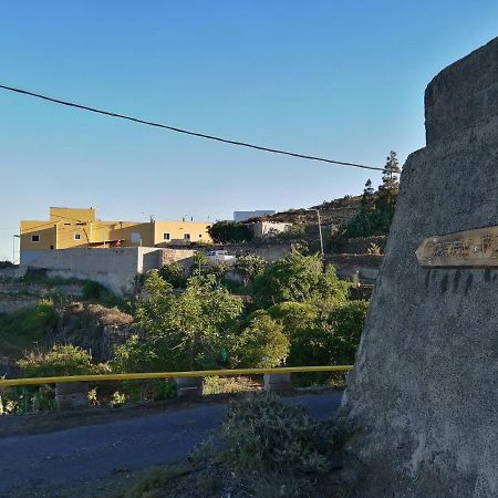 Green Village. Tony Frias. Fasnia 外观 照片